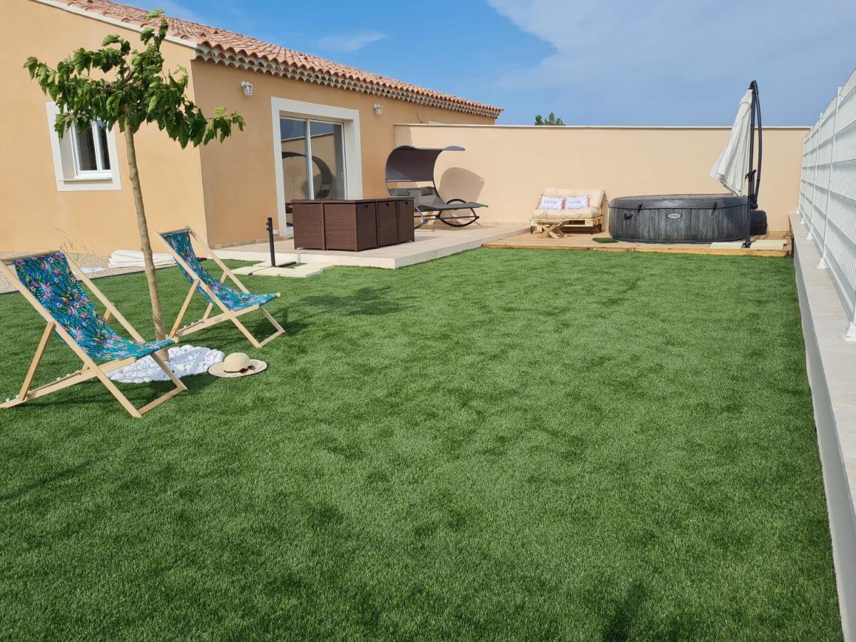 Paquerette Villa Arles Buitenkant foto